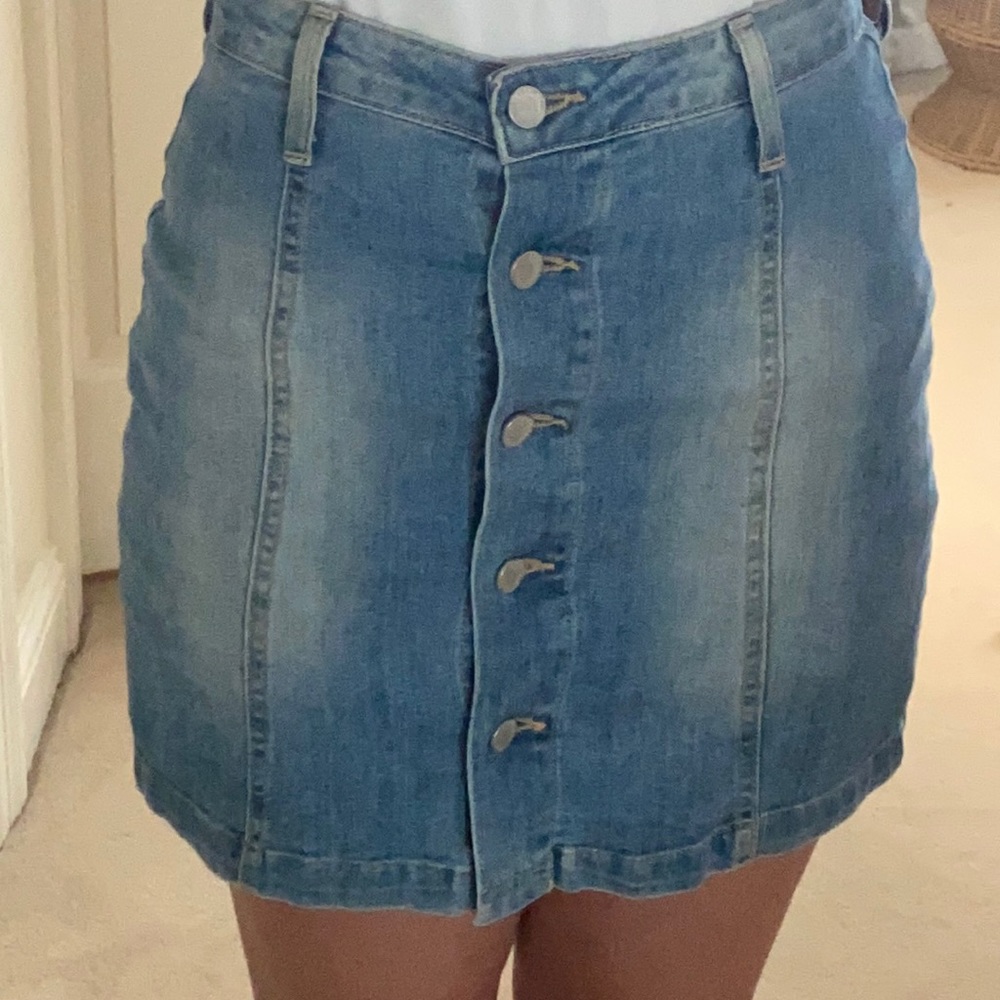 SUPER CUTE DENIM SKIRT